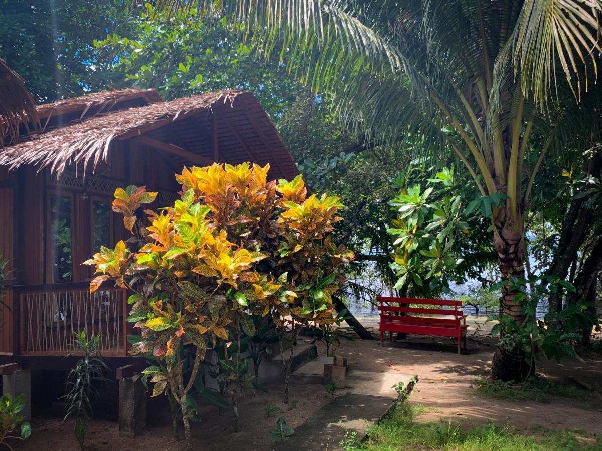 3Will Bunaken Dive Resort 外观 照片